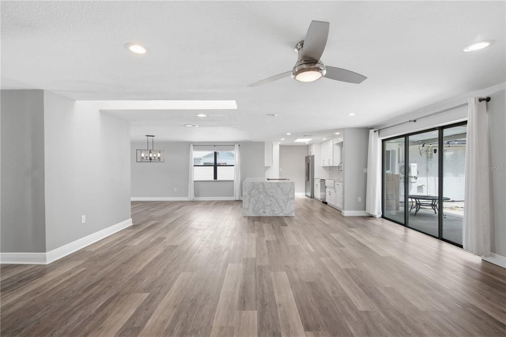For Rent: $2,650 (3 beds, 2 baths, 2200 Square Feet)