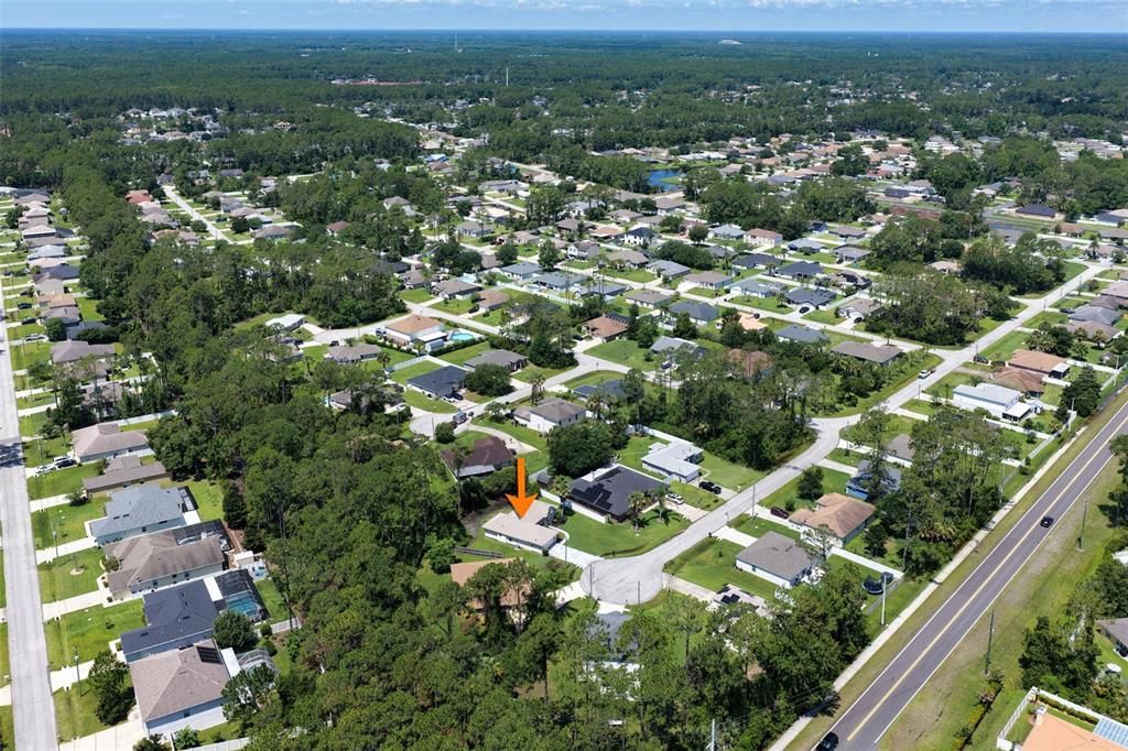 На продажу: $273,900 (4 спален, 2 ванн, 1432 Квадратных фут)