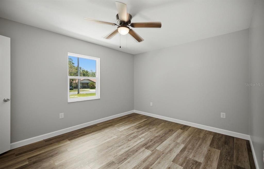 For Sale: $289,900 (3 beds, 2 baths, 1512 Square Feet)