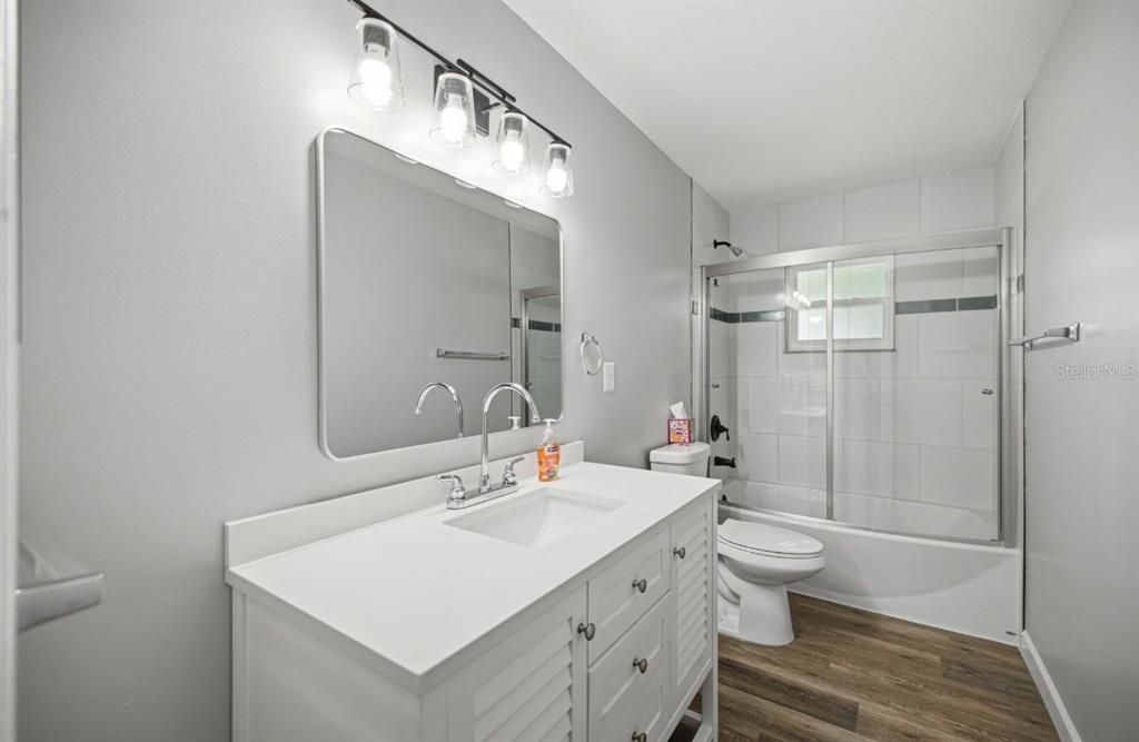 For Sale: $289,900 (3 beds, 2 baths, 1512 Square Feet)