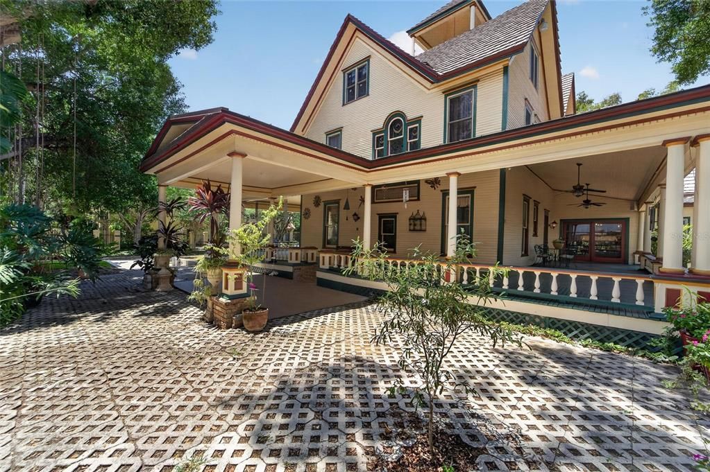 На продажу: $2,500,000 (5 спален, 3 ванн, 4828 Квадратных фут)