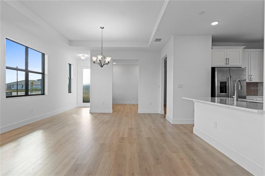 En Venta: $459,990 (2 camas, 2 baños, 1524 Pies cuadrados)