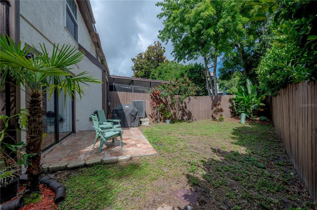 Activo con contrato: $330,000 (3 camas, 2 baños, 1476 Pies cuadrados)