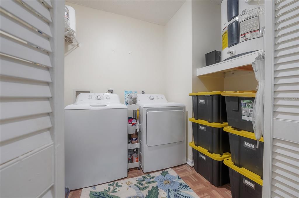 Activo con contrato: $330,000 (3 camas, 2 baños, 1476 Pies cuadrados)