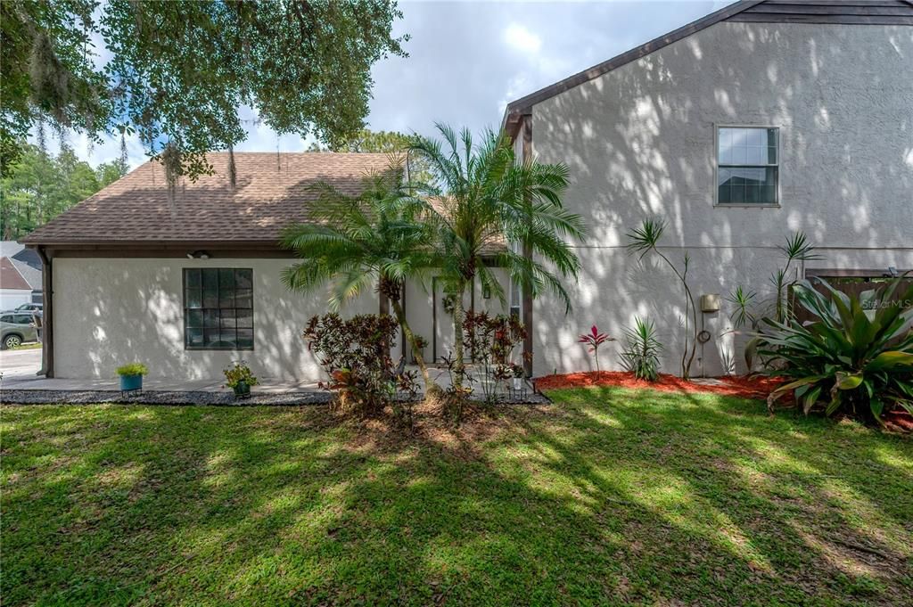 Activo con contrato: $330,000 (3 camas, 2 baños, 1476 Pies cuadrados)