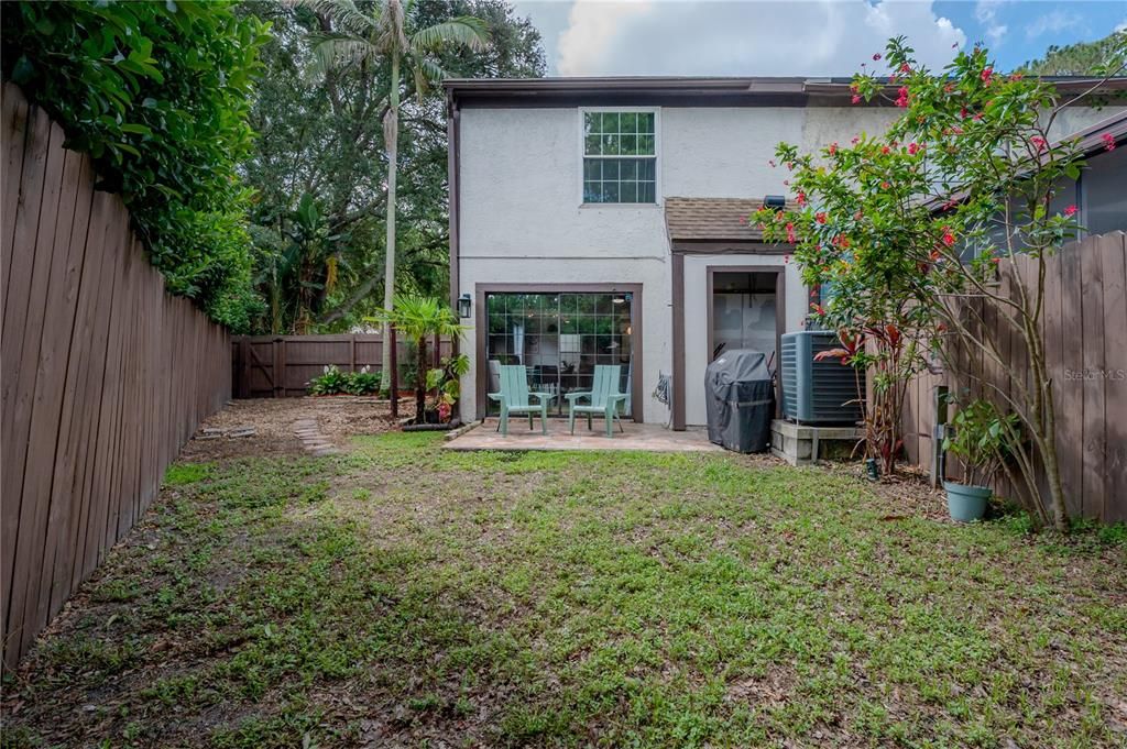 Activo con contrato: $330,000 (3 camas, 2 baños, 1476 Pies cuadrados)