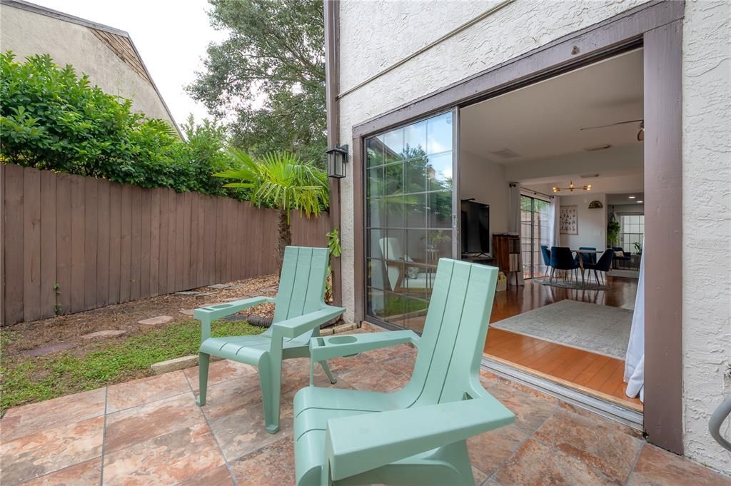 Activo con contrato: $330,000 (3 camas, 2 baños, 1476 Pies cuadrados)