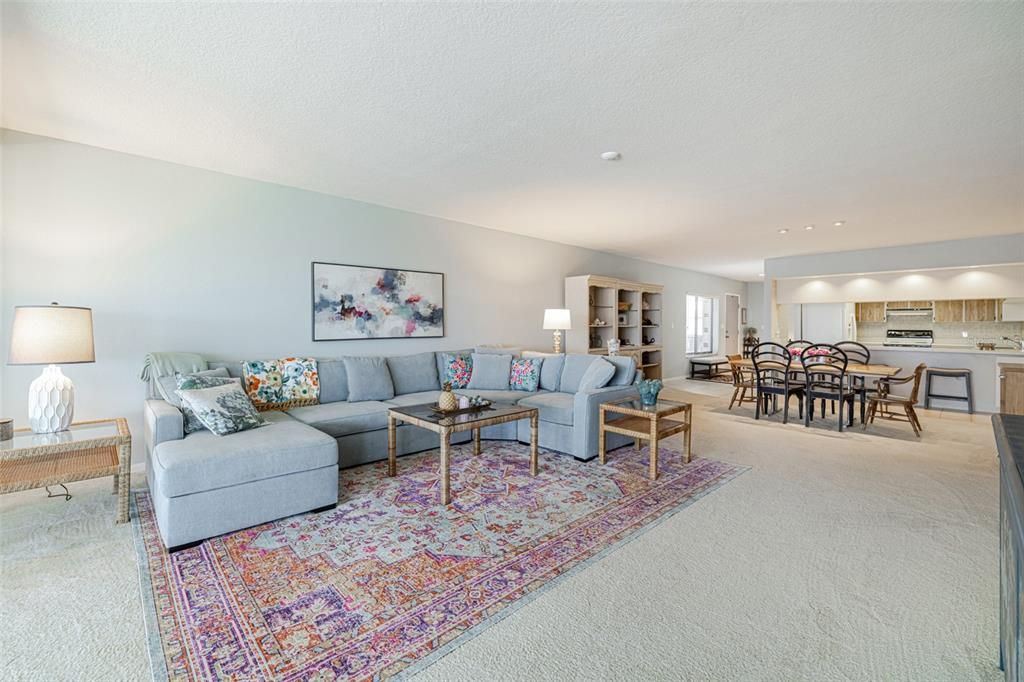 En Venta: $499,900 (3 camas, 2 baños, 2669 Pies cuadrados)