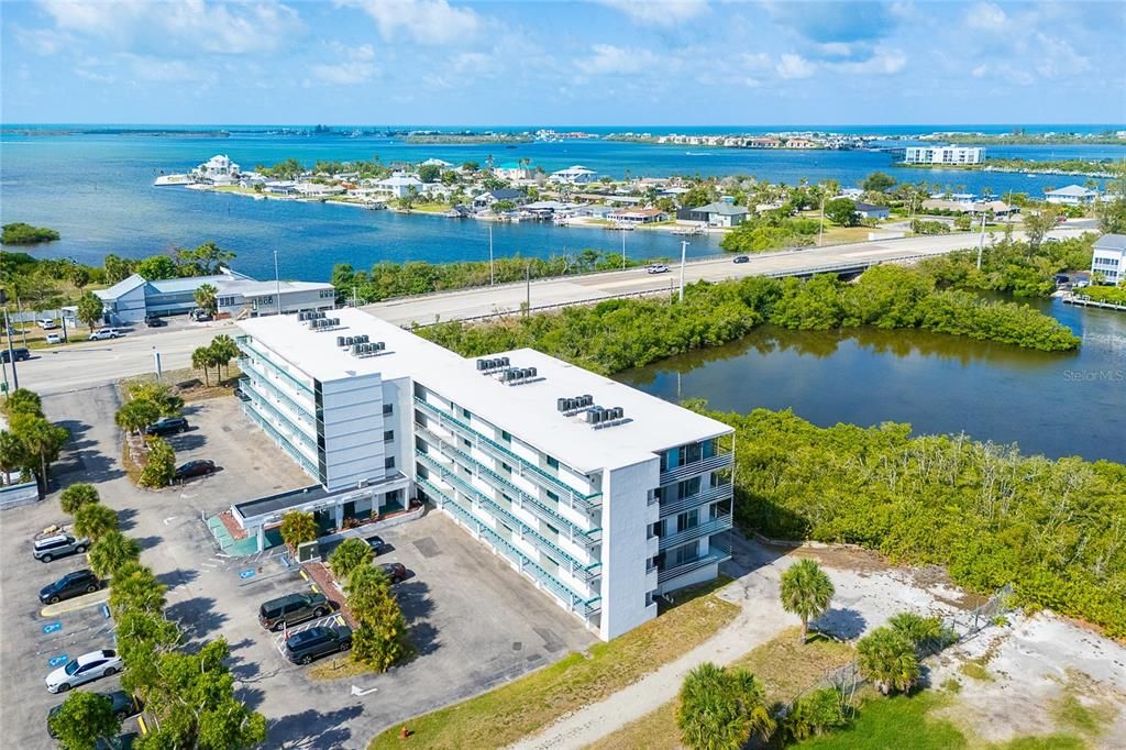 For Sale: $100,000 (0 beds, 0 baths, 1164 Square Feet)