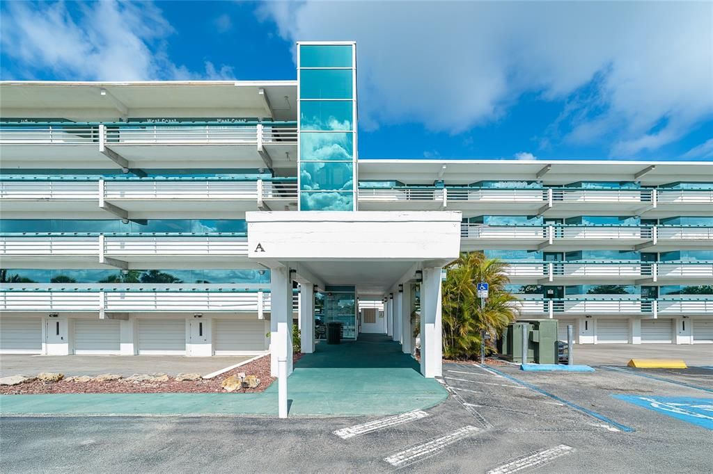 For Sale: $100,000 (0 beds, 0 baths, 1164 Square Feet)