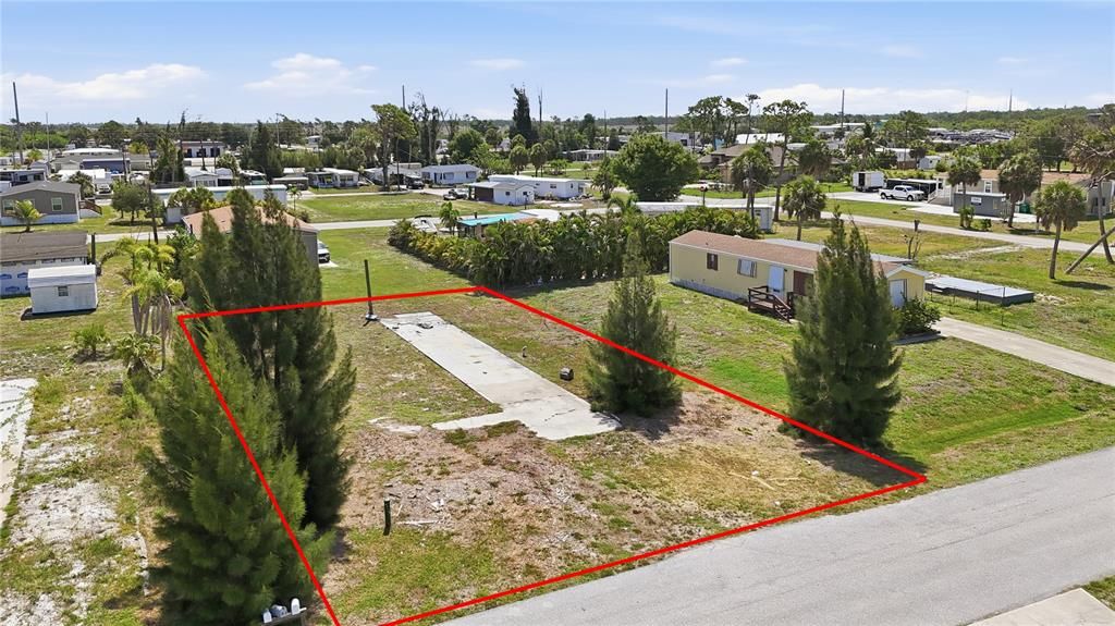 待售: $79,900 (0.17 acres)