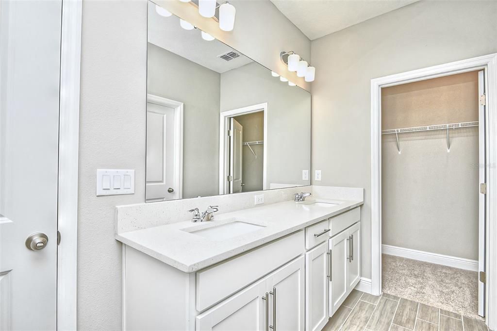 For Rent: $2,350 (4 beds, 3 baths, 1855 Square Feet)