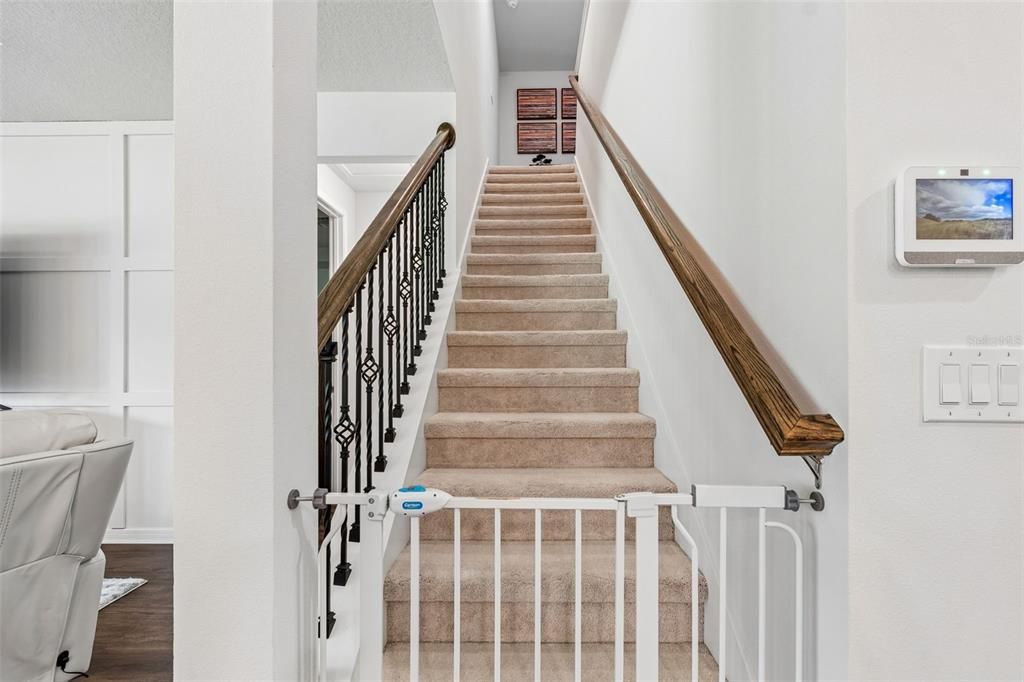 На продажу: $397,000 (4 спален, 2 ванн, 2885 Квадратных фут)