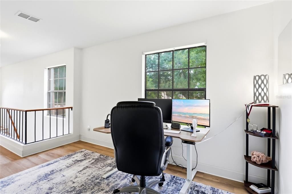 For Sale: $325,000 (2 beds, 2 baths, 1531 Square Feet)