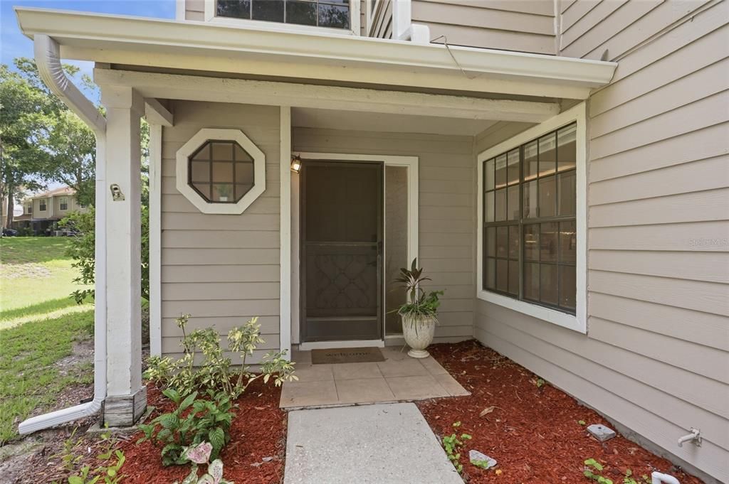 For Sale: $325,000 (2 beds, 2 baths, 1531 Square Feet)