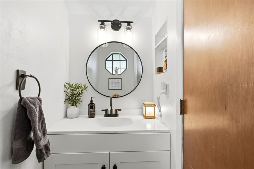 For Sale: $325,000 (2 beds, 2 baths, 1531 Square Feet)