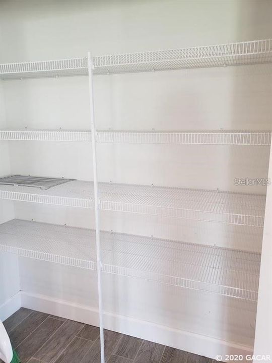For Rent: $2,200 (3 beds, 2 baths, 1452 Square Feet)
