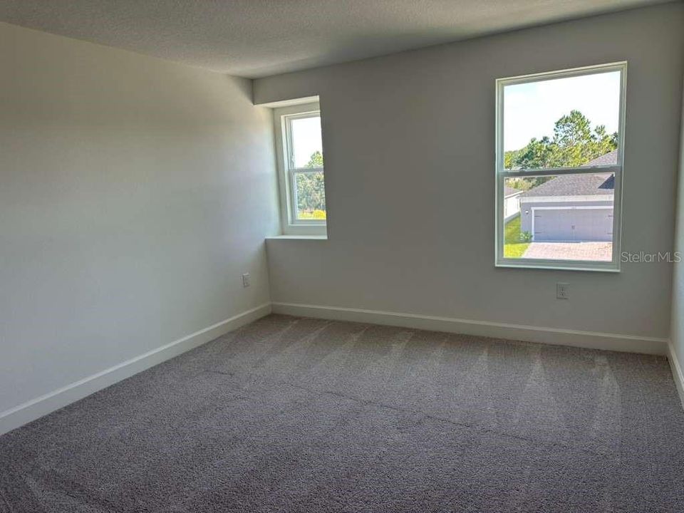 For Rent: $2,900 (4 beds, 3 baths, 2556 Square Feet)