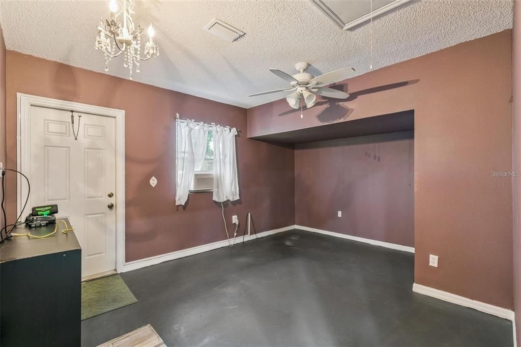 В аренду: $2,950 (3 спален, 2 ванн, 1407 Квадратных фут)