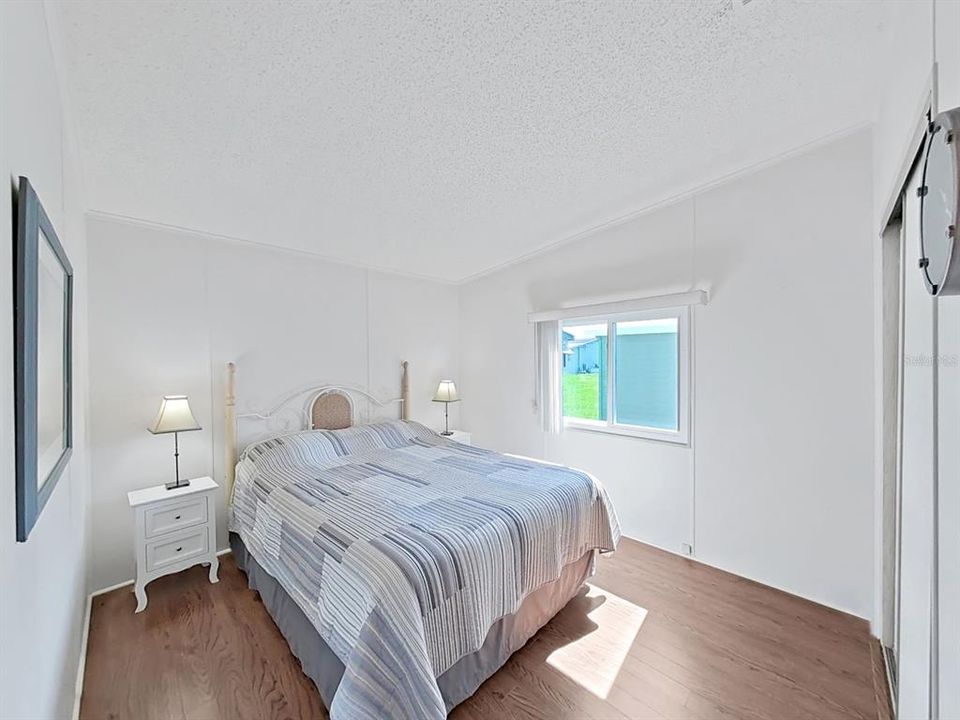 En Venta: $147,000 (2 camas, 2 baños, 864 Pies cuadrados)