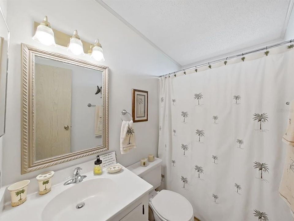 En Venta: $147,000 (2 camas, 2 baños, 864 Pies cuadrados)