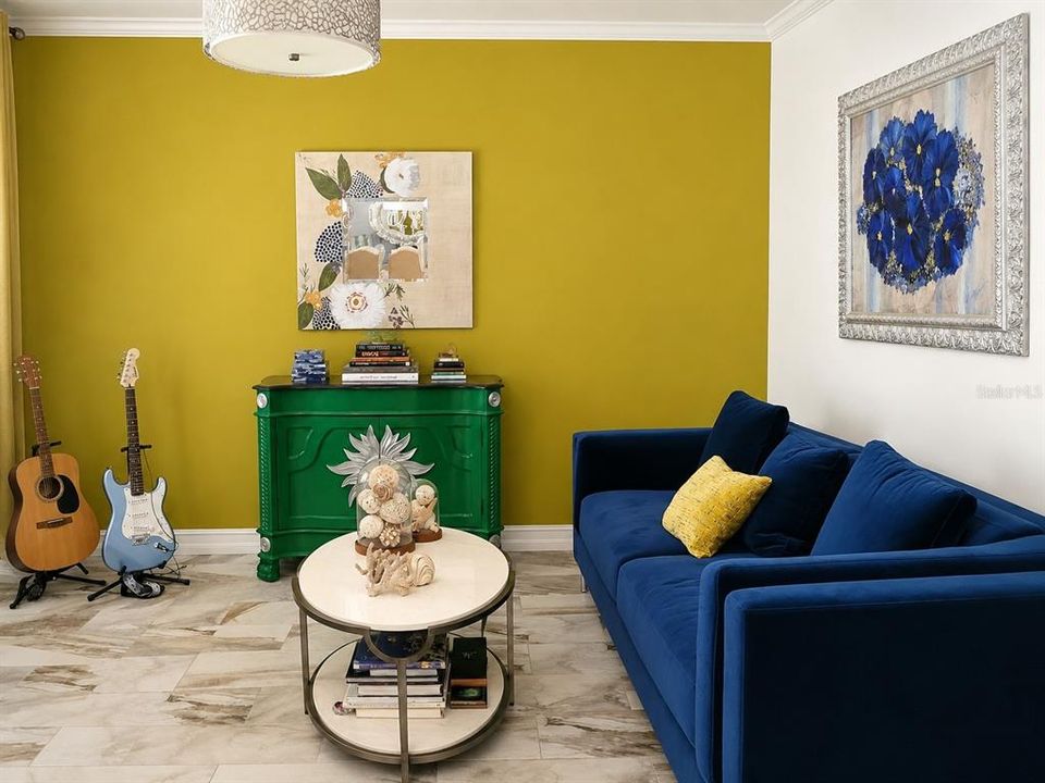 En Venta: $789,000 (4 camas, 3 baños, 2608 Pies cuadrados)