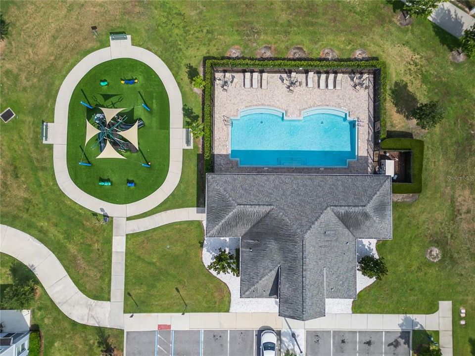 На продажу: $335,000 (3 спален, 2 ванн, 1747 Квадратных фут)