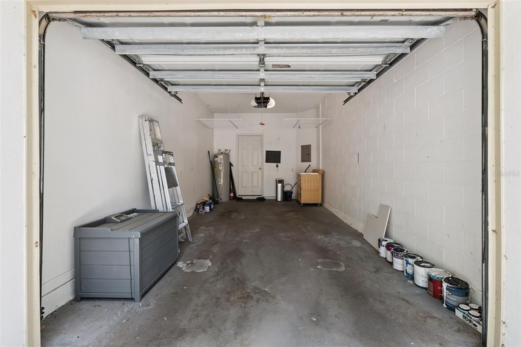 For Sale: $360,000 (3 beds, 2 baths, 1682 Square Feet)