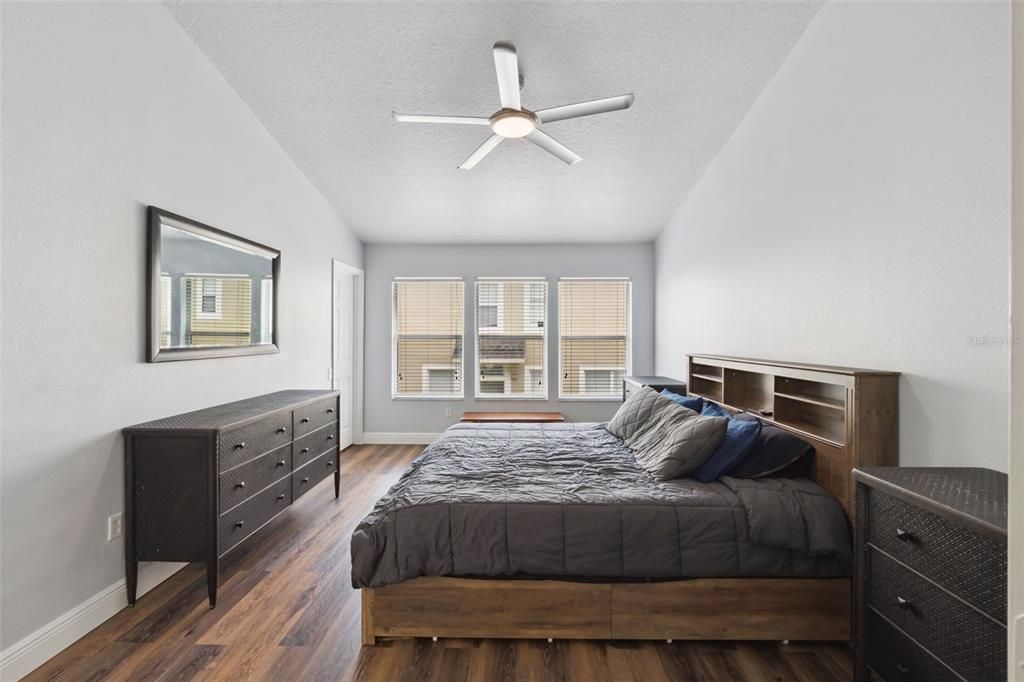 For Sale: $360,000 (3 beds, 2 baths, 1682 Square Feet)