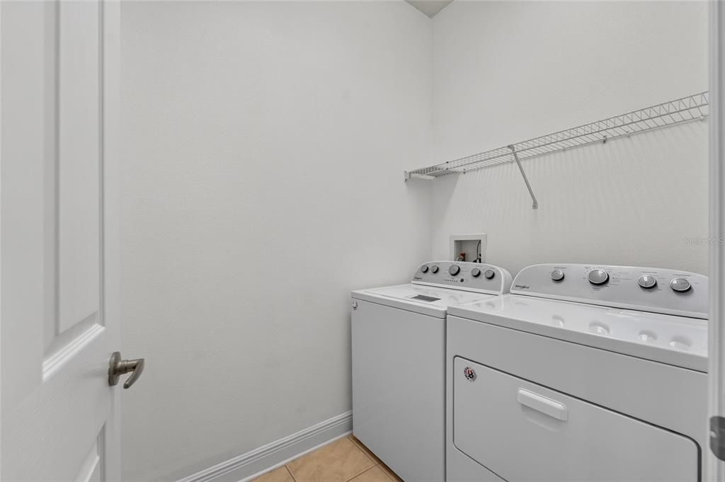 For Sale: $292,500 (2 beds, 2 baths, 1455 Square Feet)