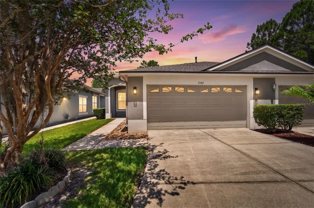 For Sale: $292,500 (2 beds, 2 baths, 1455 Square Feet)