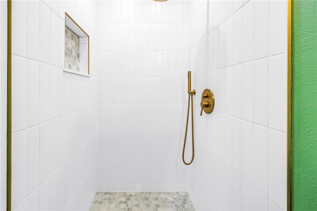 В аренду: $3,000 (3 спален, 2 ванн, 1294 Квадратных фут)