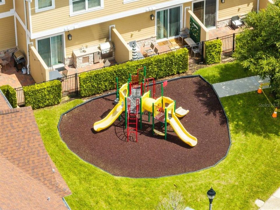 For Sale: $510,000 (5 beds, 6 baths, 2169 Square Feet)