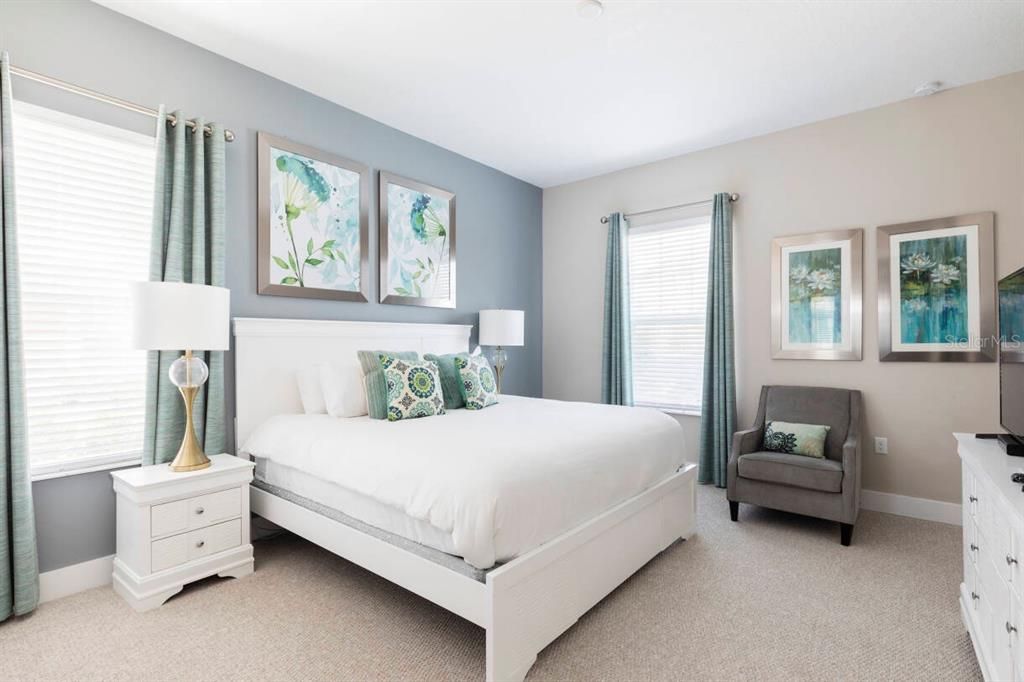 For Sale: $510,000 (5 beds, 6 baths, 2169 Square Feet)