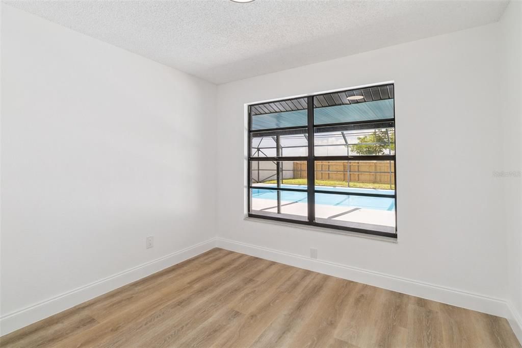 For Sale: $725,000 (4 beds, 2 baths, 1713 Square Feet)