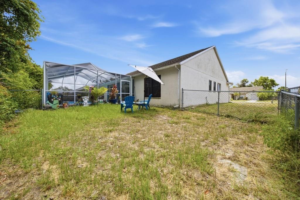 For Sale: $345,000 (3 beds, 2 baths, 1622 Square Feet)