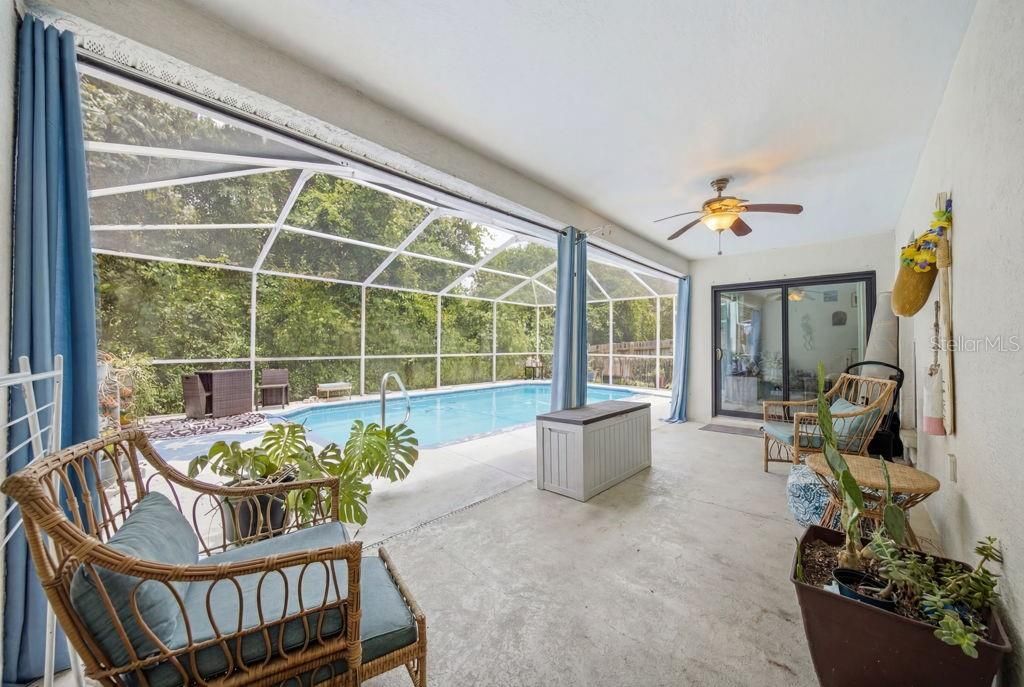 For Sale: $345,000 (3 beds, 2 baths, 1622 Square Feet)