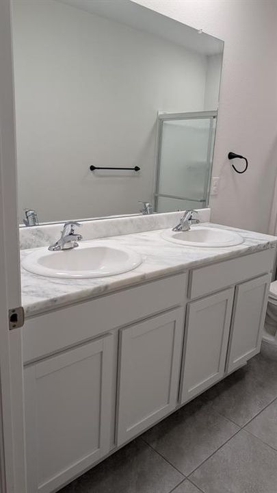 En Venta: $330,000 (3 camas, 2 baños, 1673 Pies cuadrados)