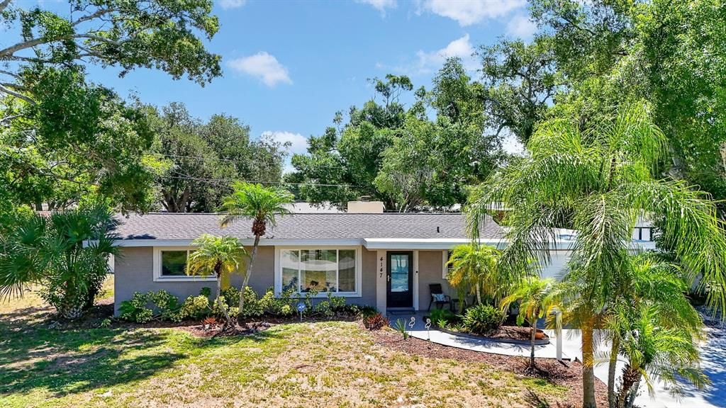 For Sale: $395,000 (3 beds, 2 baths, 1500 Square Feet)