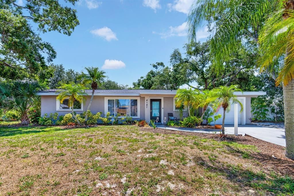 For Sale: $395,000 (3 beds, 2 baths, 1500 Square Feet)