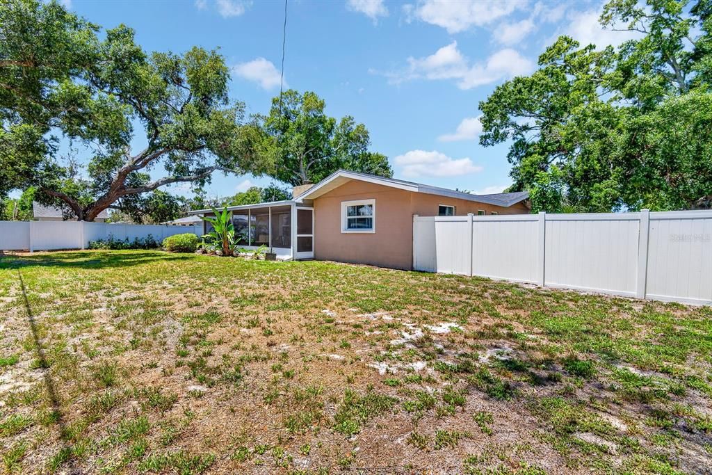For Sale: $395,000 (3 beds, 2 baths, 1500 Square Feet)