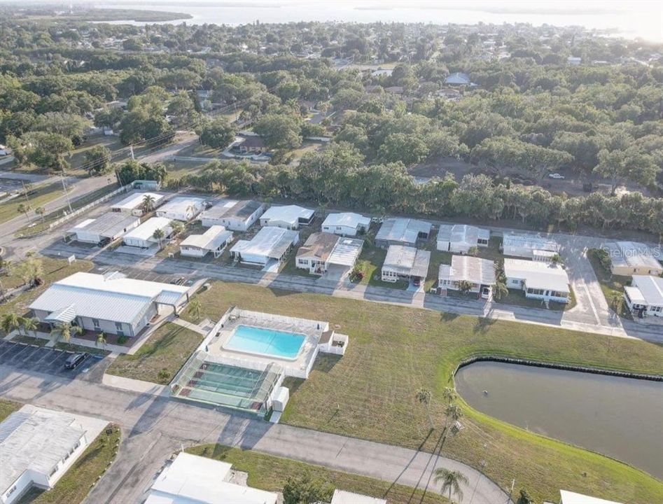 На продажу: $189,000 (2 спален, 1 ванн, 1170 Квадратных фут)
