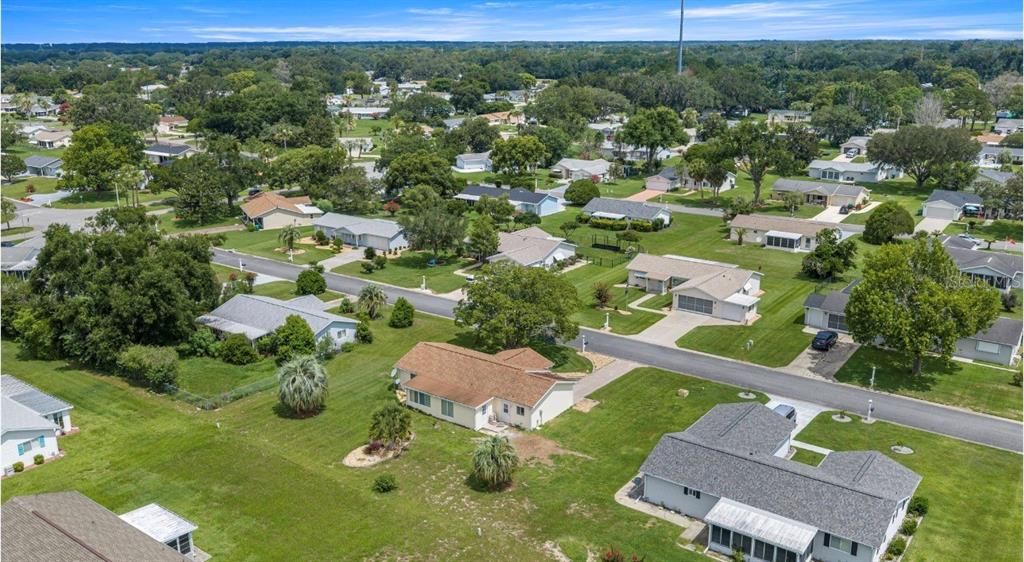 На продажу: $214,900 (2 спален, 2 ванн, 1260 Квадратных фут)