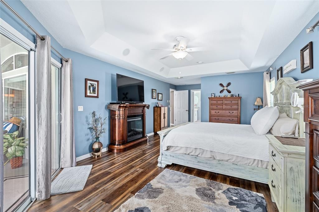 En Venta: $469,900 (3 camas, 2 baños, 1859 Pies cuadrados)