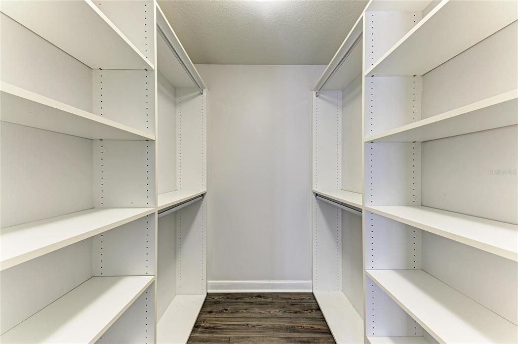 На продажу: $375,000 (2 спален, 2 ванн, 1534 Квадратных фут)