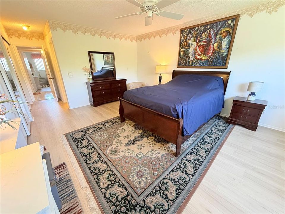 В аренду: $1,600 (2 спален, 2 ванн, 1400 Квадратных фут)