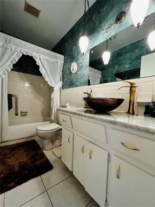 В аренду: $1,600 (2 спален, 2 ванн, 1400 Квадратных фут)