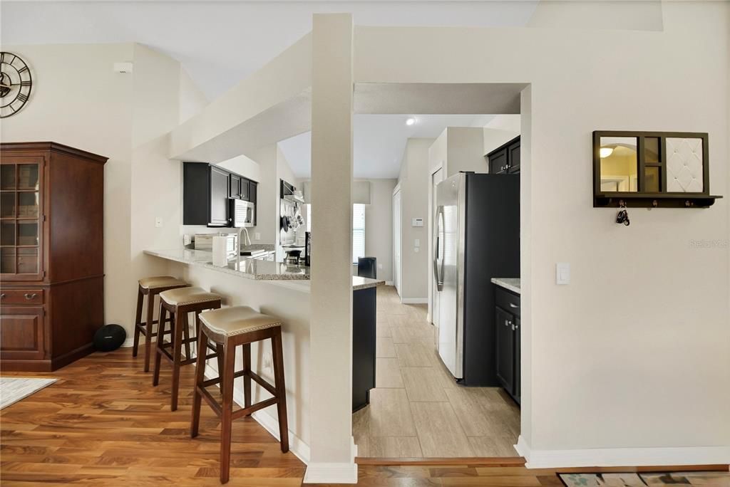 For Sale: $365,000 (4 beds, 3 baths, 1831 Square Feet)