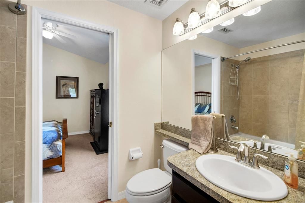 For Sale: $365,000 (4 beds, 3 baths, 1831 Square Feet)