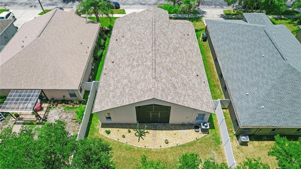 For Sale: $365,000 (4 beds, 3 baths, 1831 Square Feet)